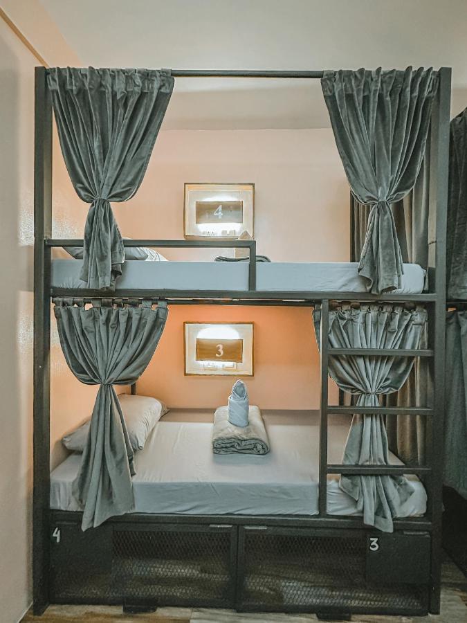 Outpost Hostel - Coron Zewnętrze zdjęcie