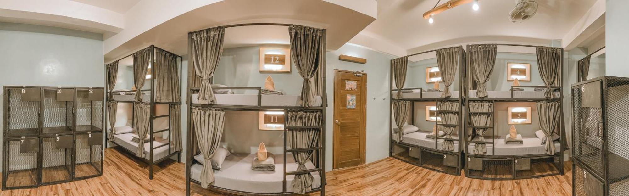 Outpost Hostel - Coron Zewnętrze zdjęcie